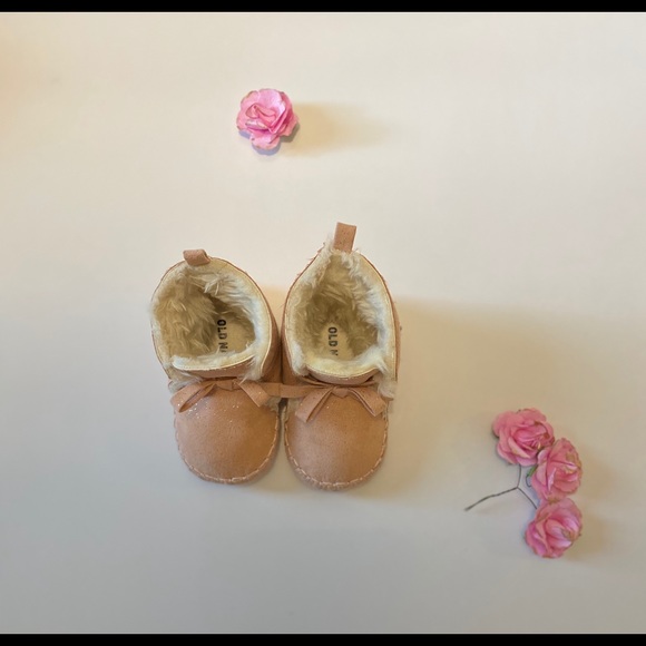 Pink Sparkly Fur Lined Booties - Picture 2 of 2